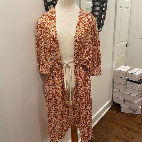 NWT Twig and Arrow Rayon rope gathered shrug - Picture 1 of 10